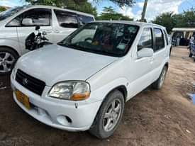 A picture of 2004 suzuki Toyota sizuki toyota