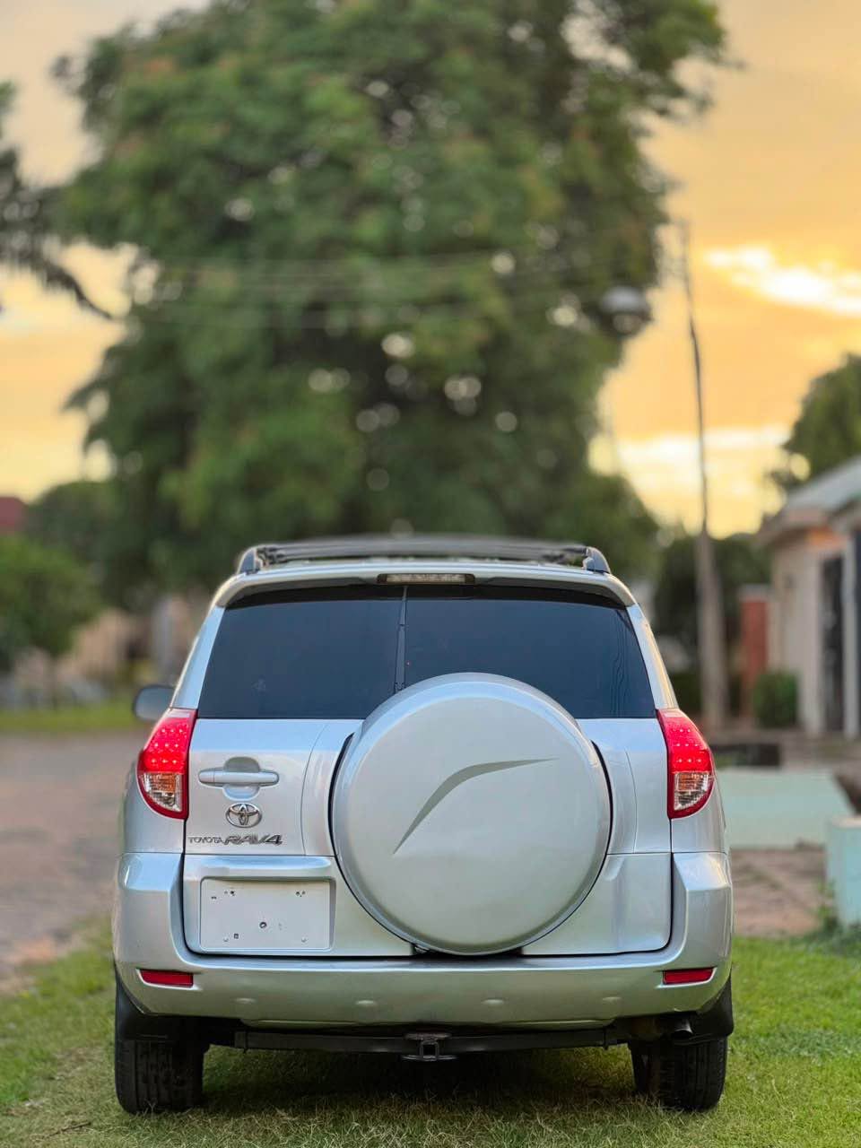 A picture of Toyota RAV4