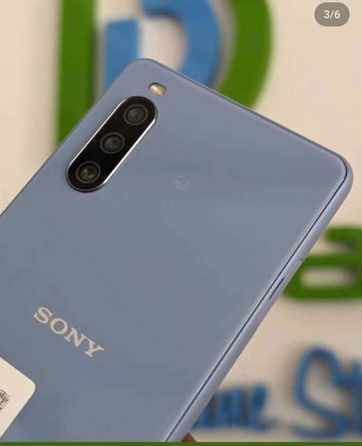 A picture of Sony exprial 10 iii
