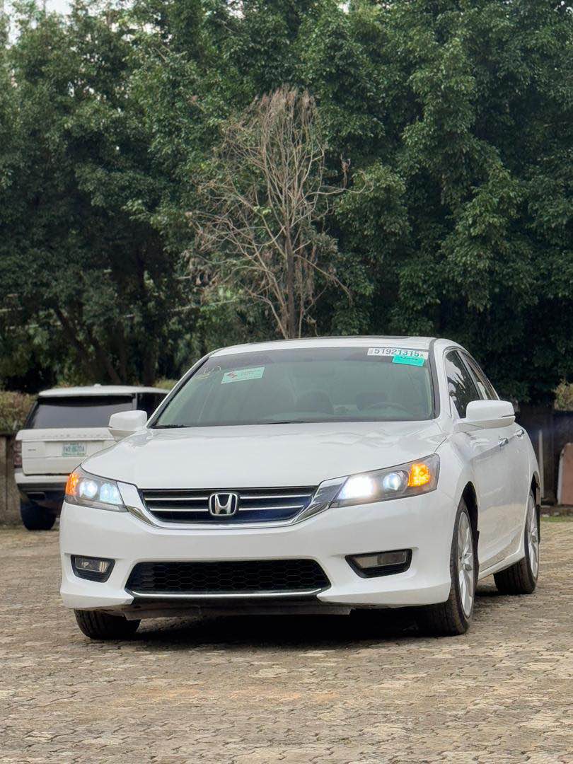 A picture of Foreign Used 2015 Honda Accord EX With Original Duty .