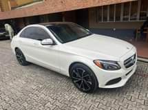 A picture of Good deal V Clean 2016 Mercedes Benz C300 Toks standard