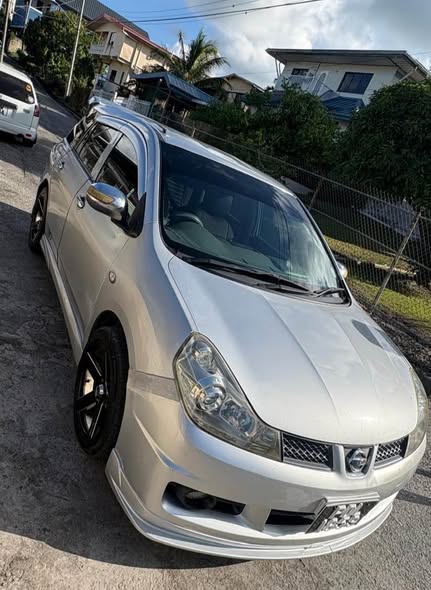 nissan ad wagon