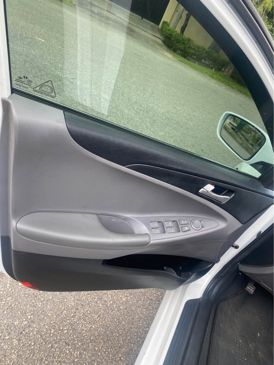 A picture of Direct Belgium 2014 Hyundai Sonata