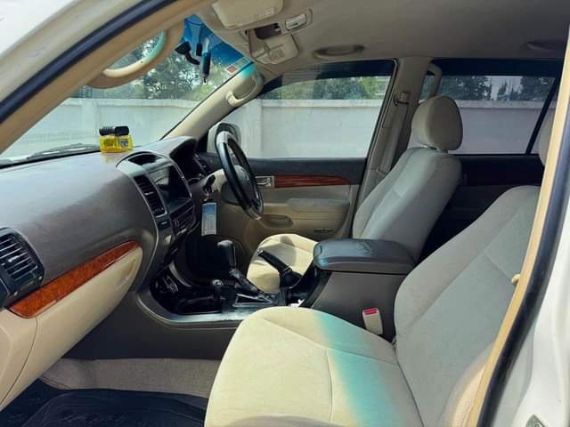 A picture of  LANDCRUISER PRADO Year 2006 7 Mileage 80 000kms Engine