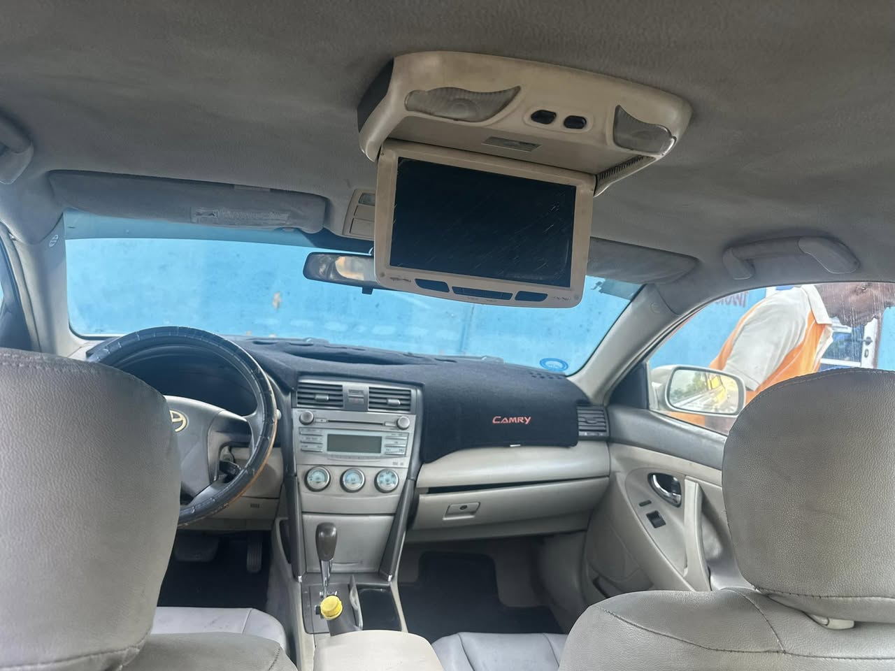 A picture of Camry Spider SUper