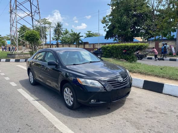 A picture of Awoof Foreign used 2008 Camry muscle 6 8m