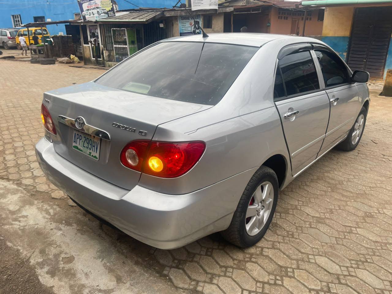A picture of Toyota Corolla 08