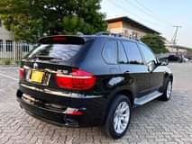 A picture of BMW X5