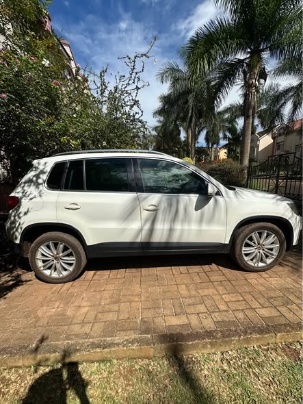 A picture of Car for sale
