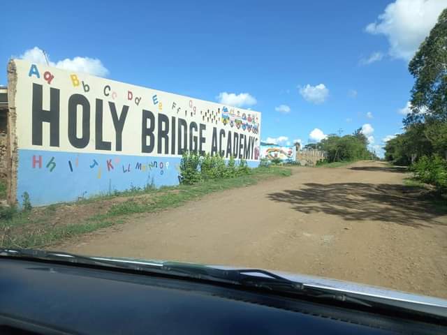 Kenya R.