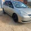 A picture of Toyota sienna 05 Nigeria used