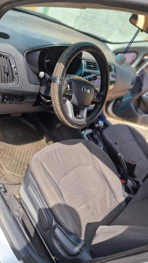 A picture of Sharp Kia Rio 2016 model AUTOMATIC TRANSMISSION engine gear and