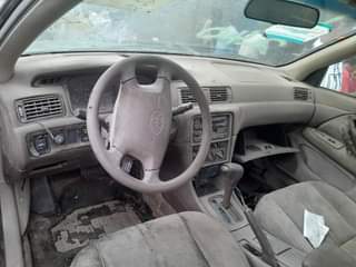 A picture of Tokunbo toyota camry 2000 accident