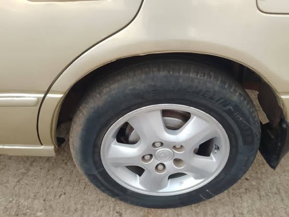 A picture of Toyota Camry pencil light