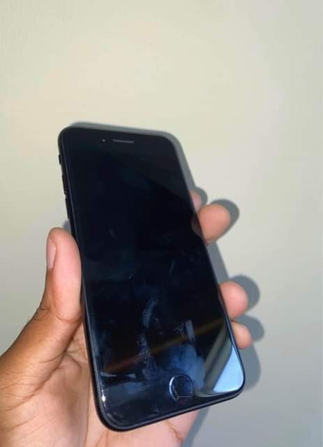 iphone se 2nd generation