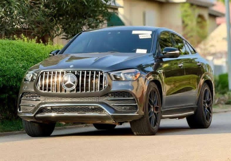 A picture of Mercedes Benz GLE633s