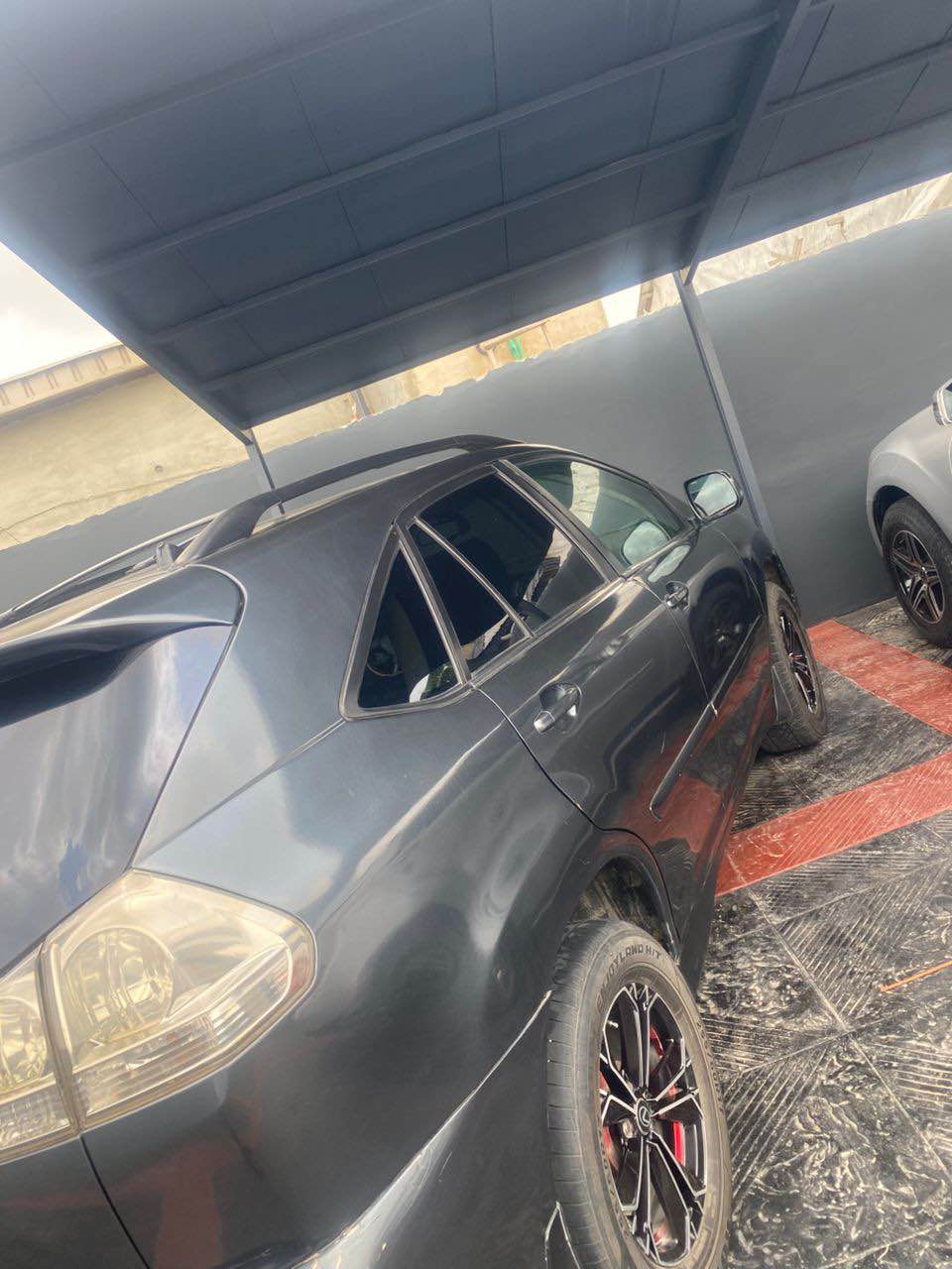 A picture of Lexus Rx350