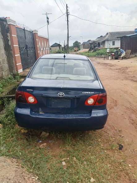 A picture of DISTRESS SALE Super Clean and Sharp Toyota Corolla 2004 2