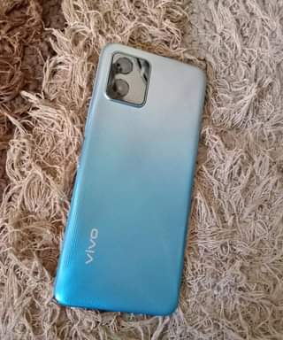 A picture of VIVO Y15s