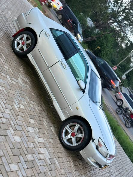 A picture of TOYOTA ALTEZZA