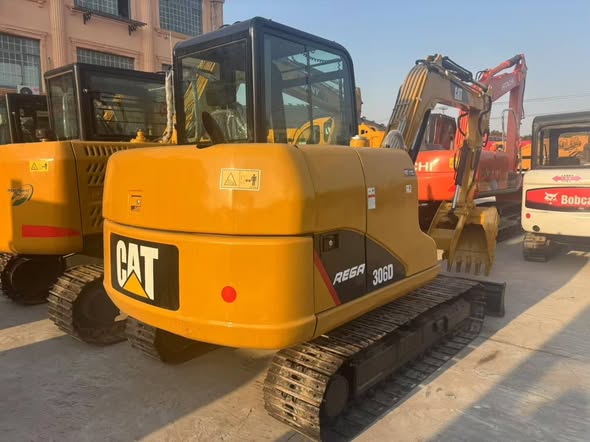 backhoe loader