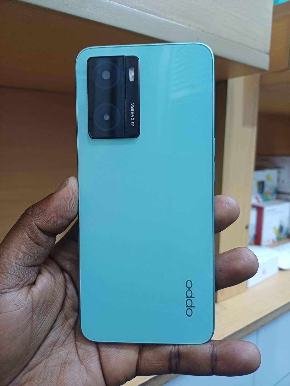 A picture of OPPO A57 256GB Ugx 400k