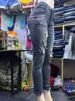 A picture of Skinny jeans