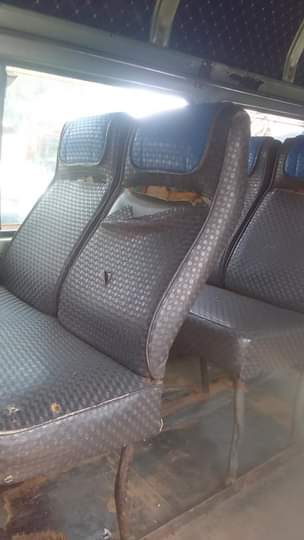 A picture of Toyota hiace 2l