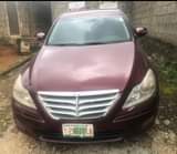 A picture of HYUNDAI GENESIS 2009