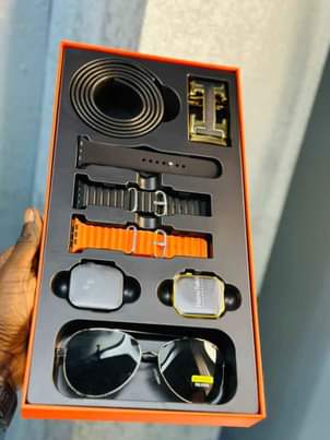 A picture of Haino Teko smart watch