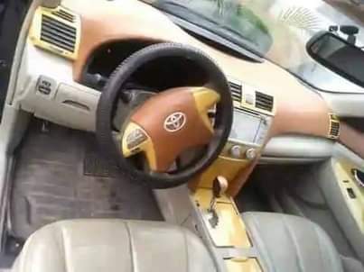 A picture of 2008 Toyota Camry muscle