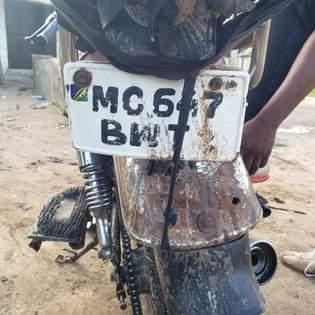 A picture of Haojue mninga cc 125 MC 647 BWT