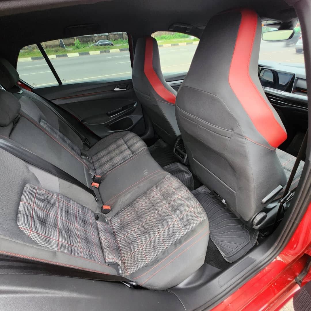 A picture of 2022 Volkswagen Golf GTi 08036923876