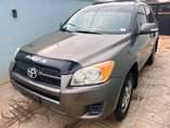 A picture of Toyota RAV4 2010 model