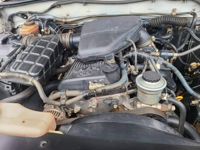 A picture of Toyota Prado TX 2005 model. Vvti 2.7Cc