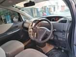 A picture of TOYOTA RACTIS