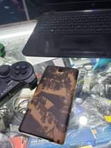 A picture of Redmi GB 16 ram 2 bei 65000 tu location kariakoo