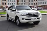 A picture of Toyota landcruser GXR year 2020 petrol Left hand drive whatsupp