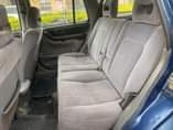 A picture of Neat and sound Honda CR V