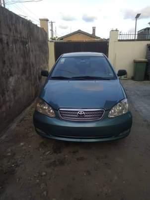 A picture of 2004 COROLLA