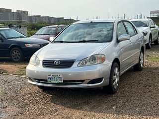 A picture of Firsr body 2006 corolla with