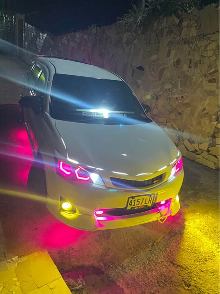 toyota fielder