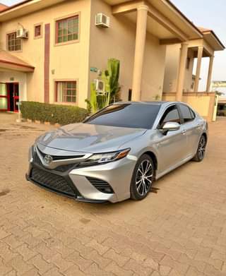 A picture of 2019 TOYOTA CAMRY