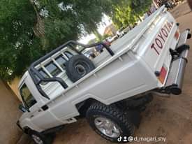 A picture of TOYOTA LANDCRUISER PICK UP