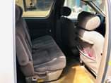 A picture of 2002 Toyota Sienna
