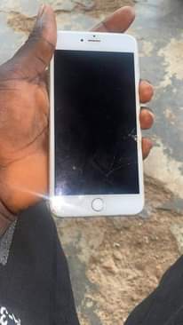 A picture of Iphone 6s 