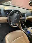 A picture of Hyundai sonata 2012