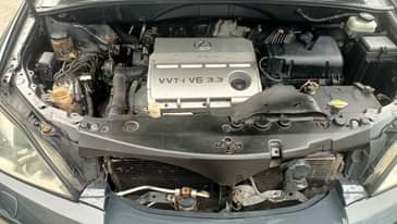 A picture of RX 330