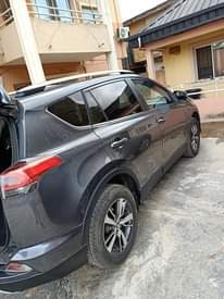 A picture of Toyota RAV4 XLE 2019 Model