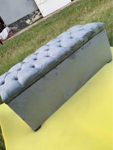 A picture of Stoge Pouff ya Kufunuka na Kuhifazia vitu